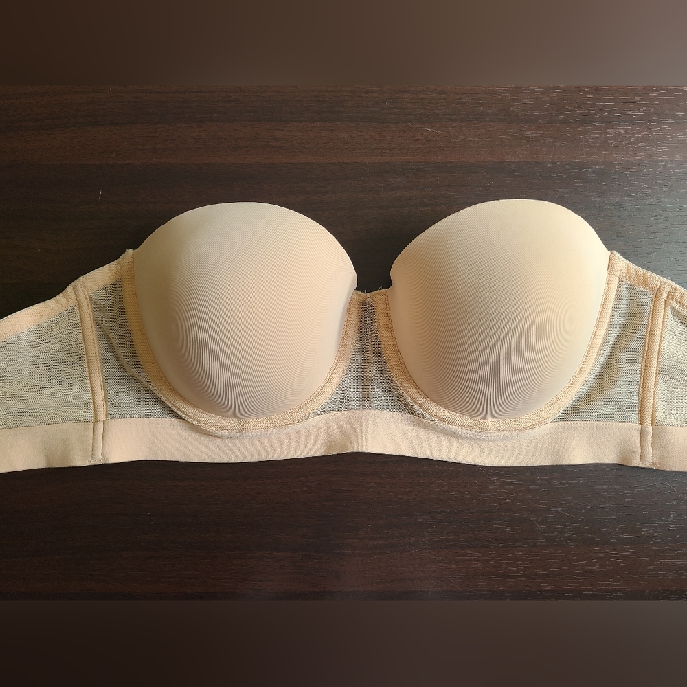 Lively Smooth Strapless Bra 34D Beige